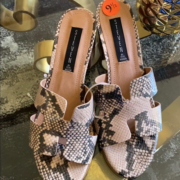 Women heels sandal - Picture 2 of 4